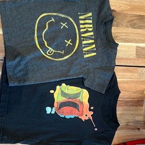Two 3t tshirts